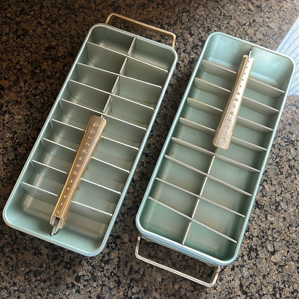 Frigidaire ice cube trays